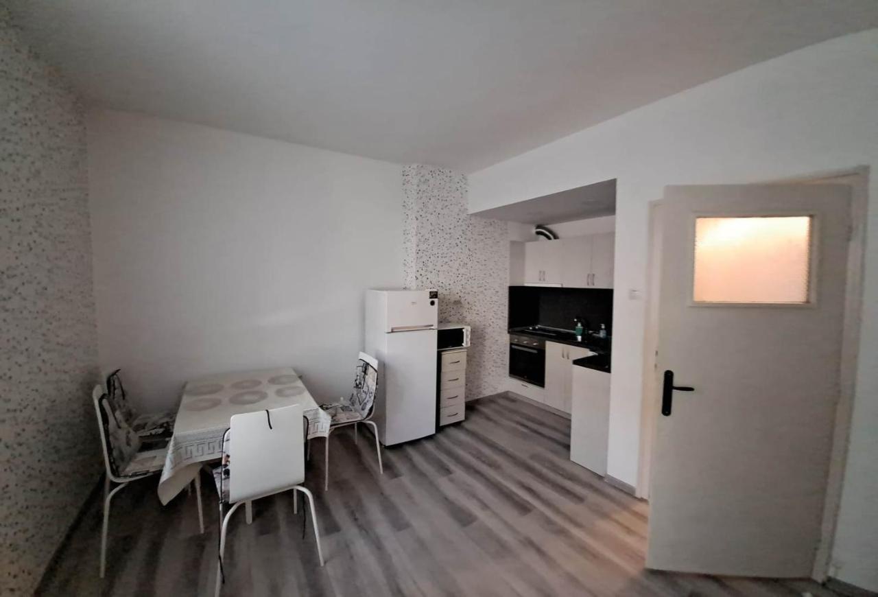 Alana Apartment Stara Zagora Exterior photo